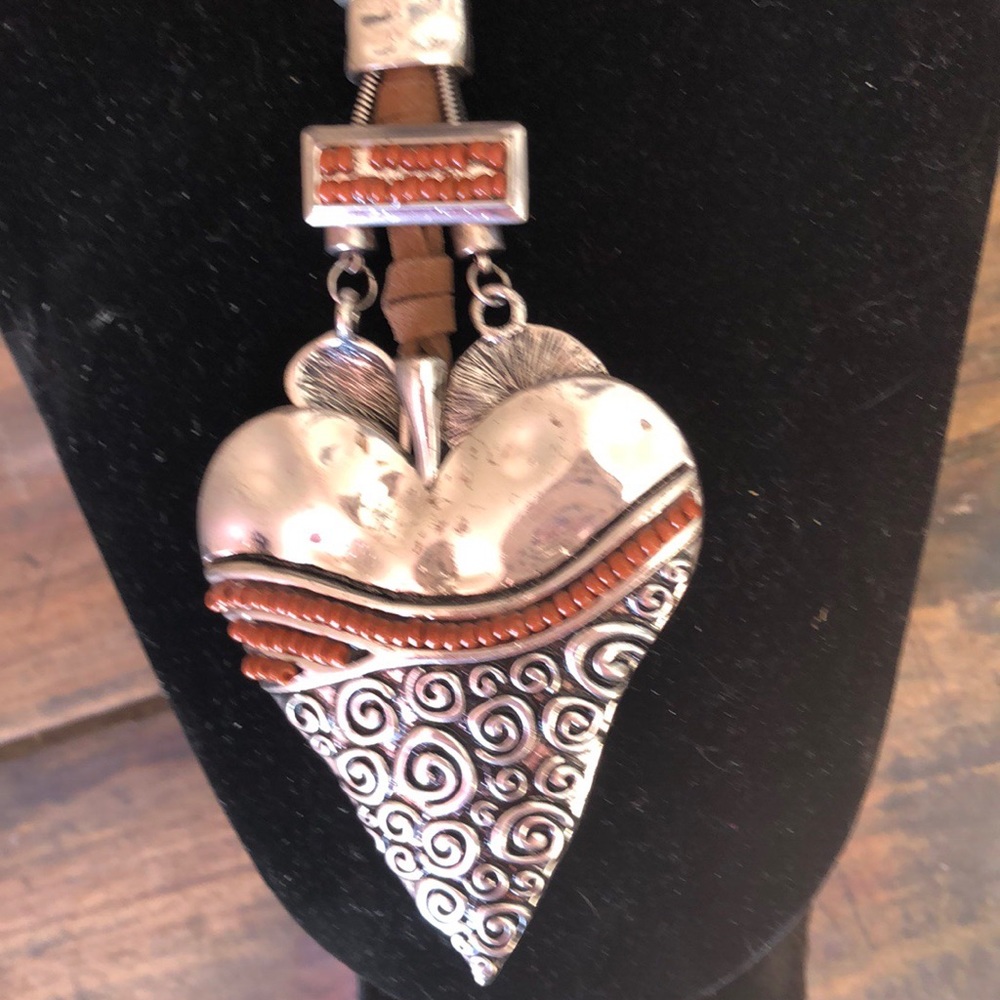 Necklace - Picture 2 of 2